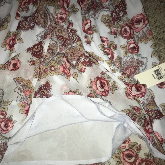 Wayf Floral Liberty Off Shoulder halter mini dress - Picture 8 of 8